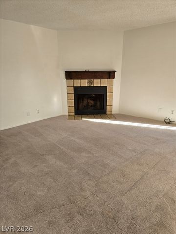 5060 Newport Cove Drive B, Las Vegas, NV 89119