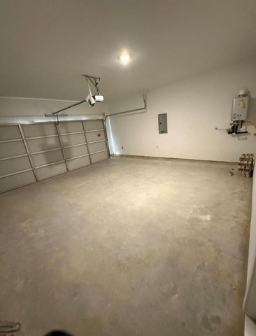 16052 Tallis Drive, Conroe, TX 77303