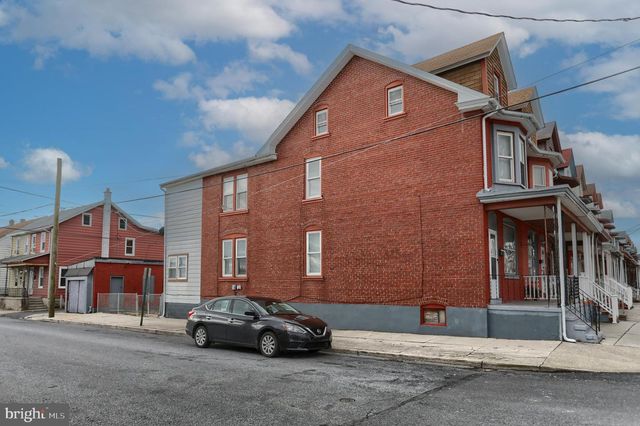20 LEHMAN ST, Lebanon, PA 17046