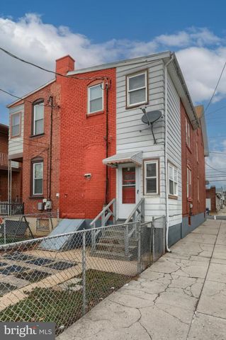 20 LEHMAN ST, Lebanon, PA 17046