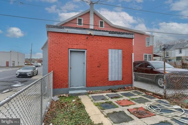 20 LEHMAN ST, Lebanon, PA 17046