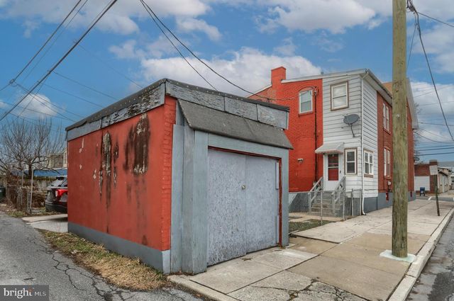 20 LEHMAN ST, Lebanon, PA 17046