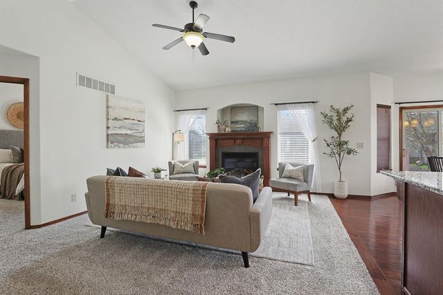 605 W Point Cir, Andover, KS 67002