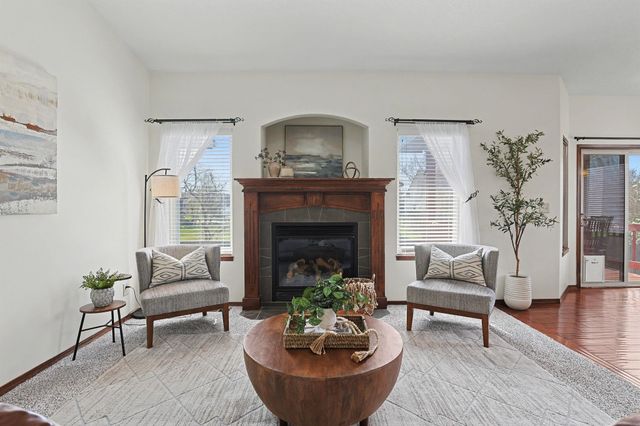 605 W Point Cir, Andover, KS 67002