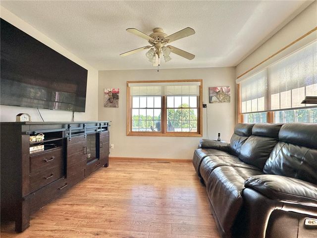 2158 84th Avenue, Osceola, WI 54020