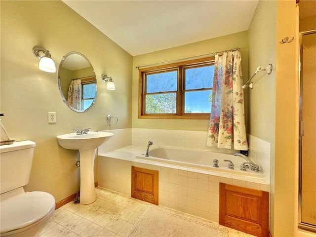 2158 84th Avenue, Osceola, WI 54020