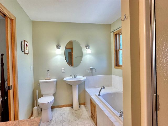 2158 84th Avenue, Osceola, WI 54020