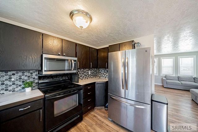 580 Flamingo Avenue, Shelley, ID 83274