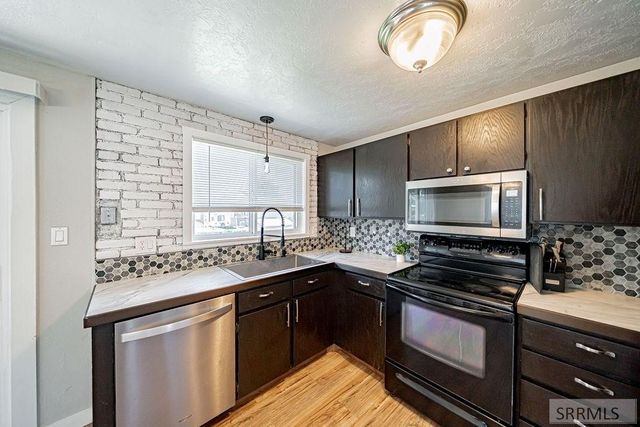 580 Flamingo Avenue, Shelley, ID 83274