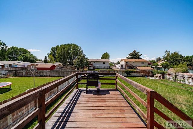 580 Flamingo Avenue, Shelley, ID 83274