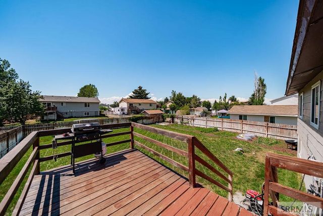 580 Flamingo Avenue, Shelley, ID 83274