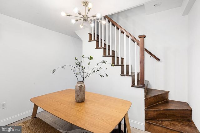 621 E FLORA ST, Philadelphia, PA 19125