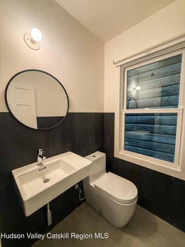 438 Warren Street, Hudson, NY 12534