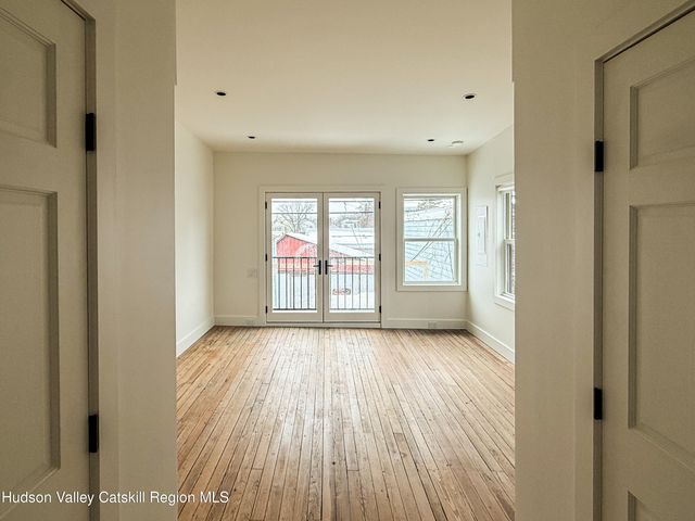 438 Warren Street, Hudson, NY 12534