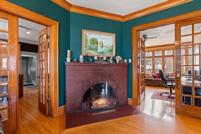 637 S MONROE AVENUE, Green Bay, WI 54301