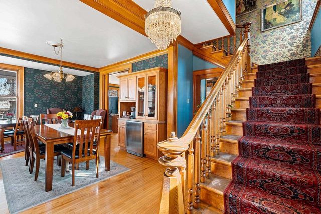 637 S MONROE AVENUE, Green Bay, WI 54301