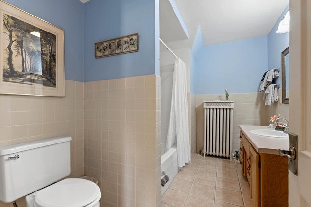 637 S MONROE AVENUE, Green Bay, WI 54301