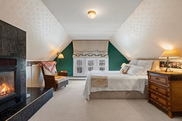 637 S MONROE AVENUE, Green Bay, WI 54301