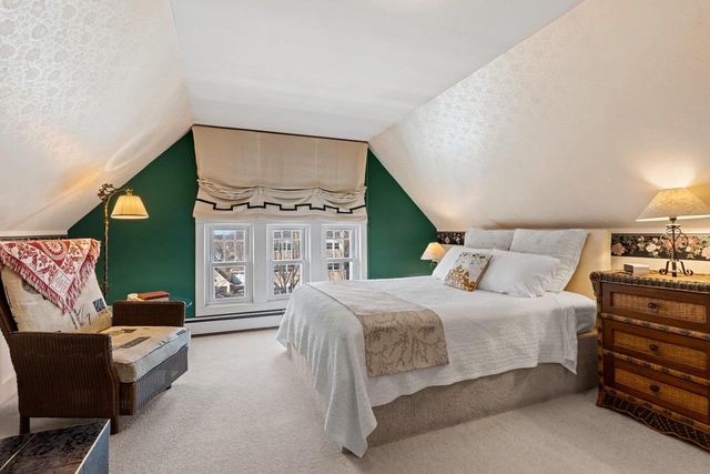 637 S MONROE AVENUE, Green Bay, WI 54301