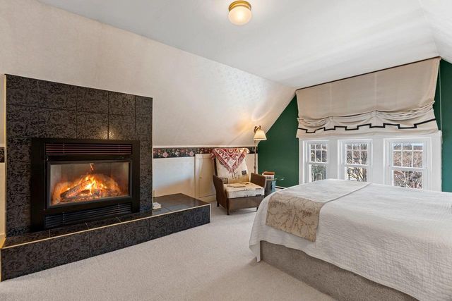 637 S MONROE AVENUE, Green Bay, WI 54301