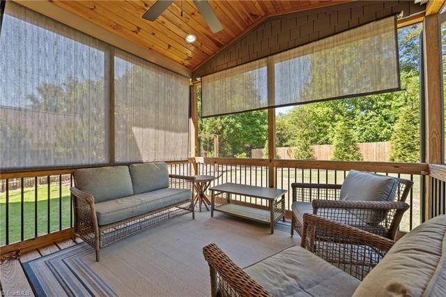 2919 Wynnewood Drive, Greensboro, NC 27408