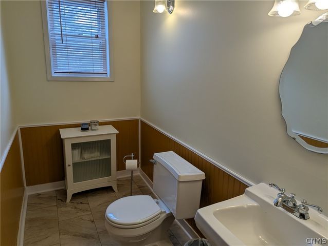 8046 Bamm Hollow Road, Clay, NY 13041