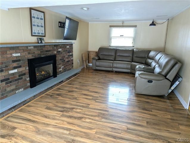 8046 Bamm Hollow Road, Clay, NY 13041