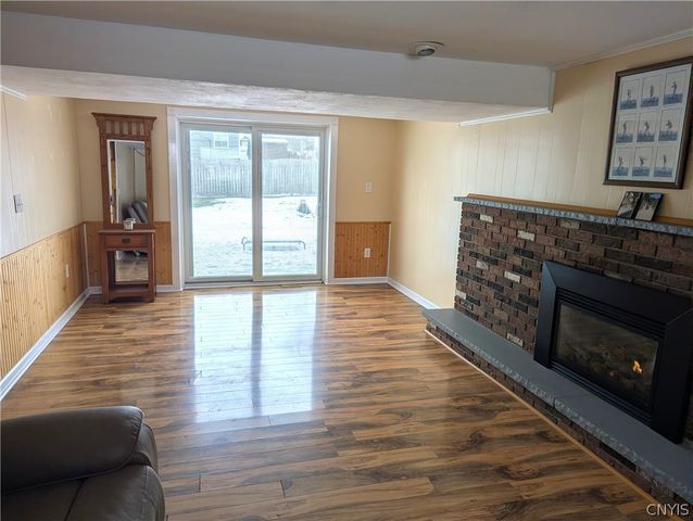 8046 Bamm Hollow Road, Clay, NY 13041