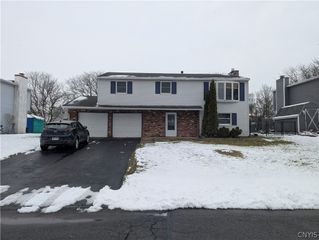 8046 Bamm Hollow Road, Clay, NY 13041