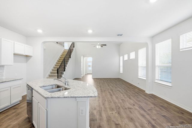 8512 Murray Grey, San Antonio, TX 78254