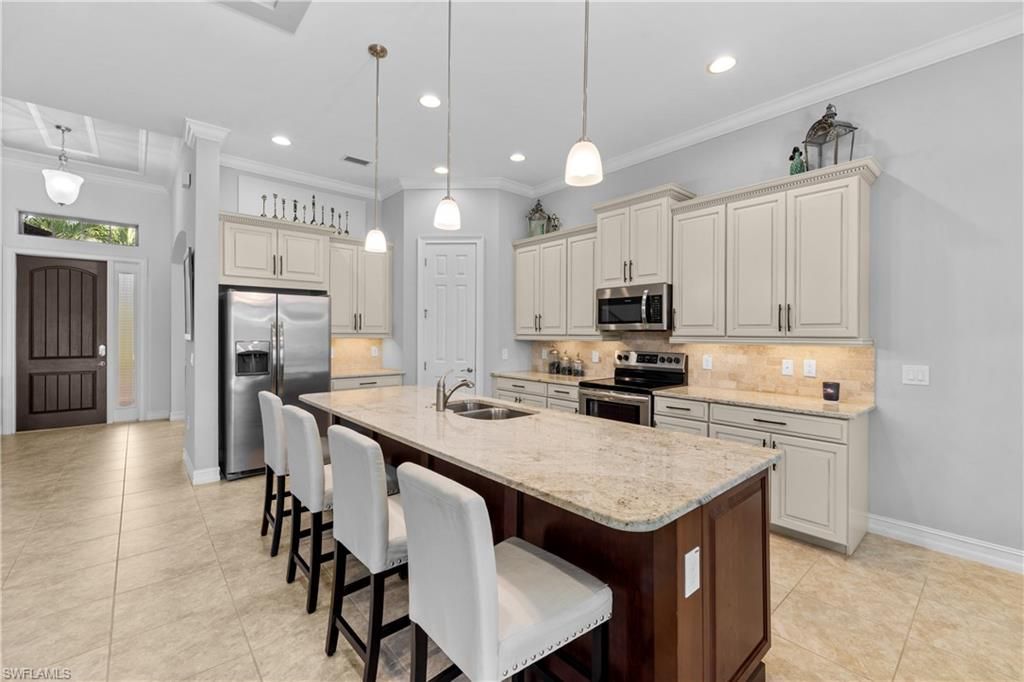 16168 Aberdeen AVE, NAPLES, FL 34110 — photo 3