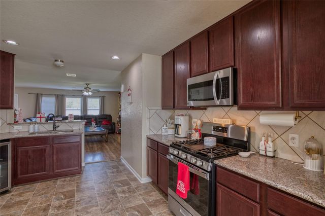 2830 N Red Birch Circle, Houston, TX 77038