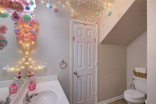 2830 N Red Birch Circle, Houston, TX 77038