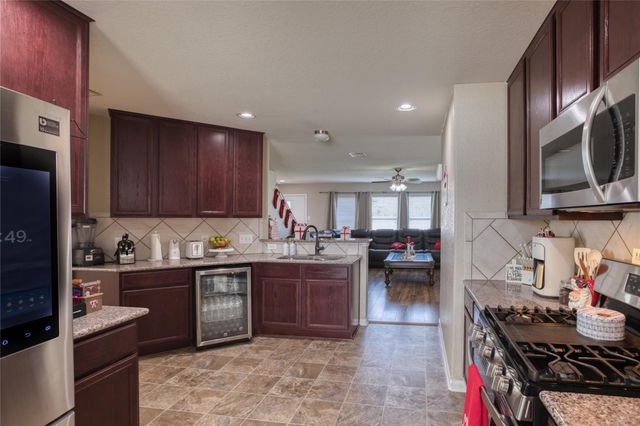 2830 N Red Birch Circle, Houston, TX 77038