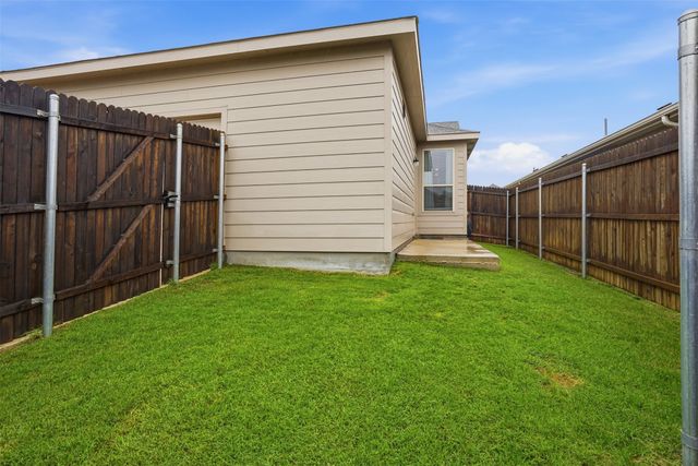 2820 Bursera Lane, Fort Worth, TX 76108