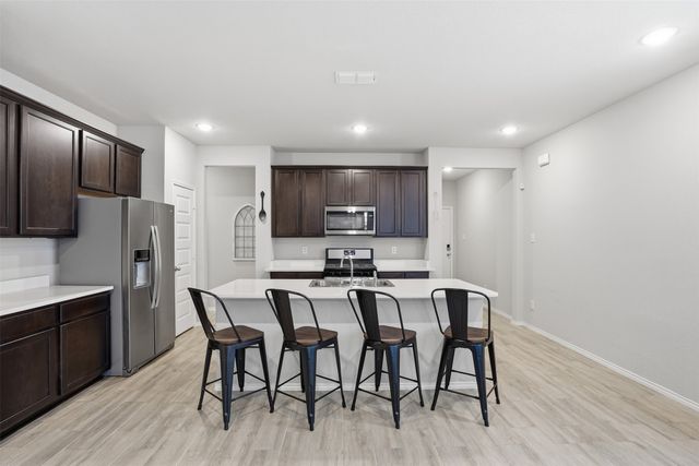 2820 Bursera Lane, Fort Worth, TX 76108