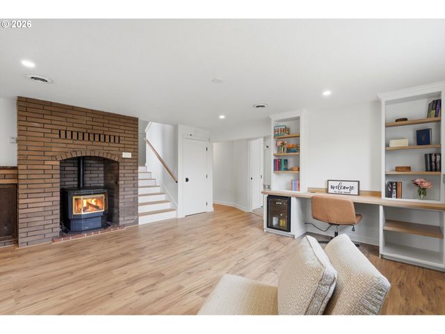 34007 SYKES Rd, St Helens, OR 97051