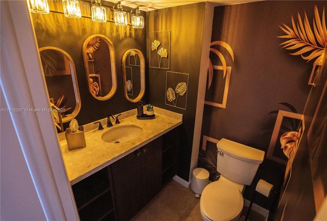 1717 N Bayshore Dr A-3157, Miami, FL 33132