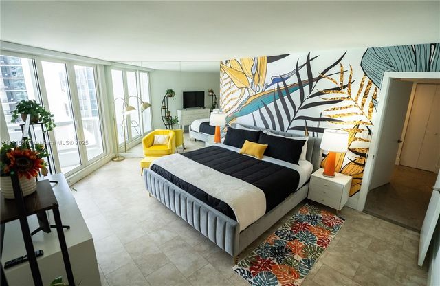 1717 N Bayshore Dr A-3157, Miami, FL 33132