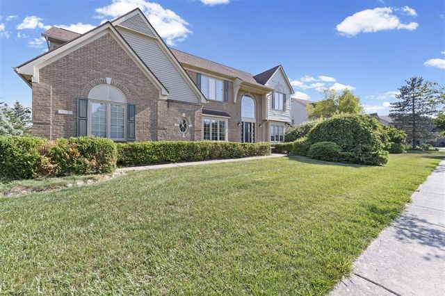 592 Terrace Court, Canton, MI 48188