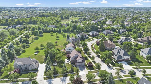 592 Terrace Court, Canton, MI 48188