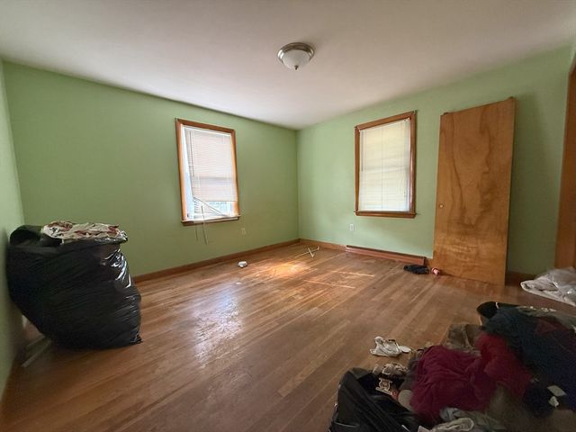 214 Eldridge St, Taunton, MA 02780