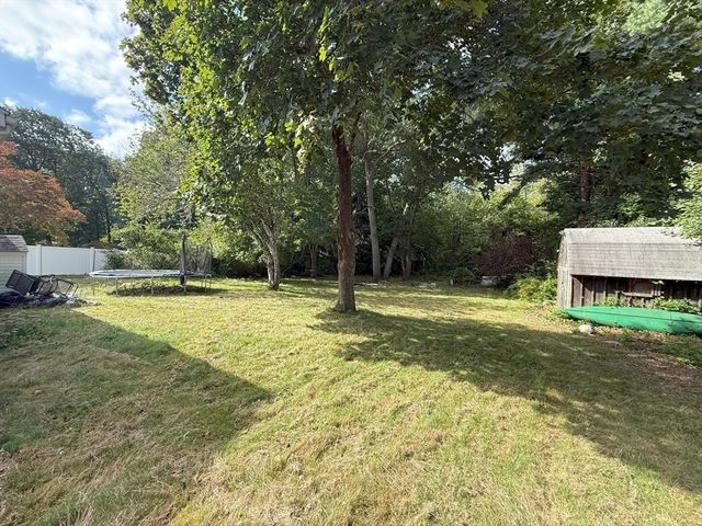 214 Eldridge St, Taunton, MA 02780