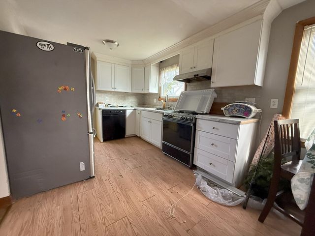 214 Eldridge St, Taunton, MA 02780