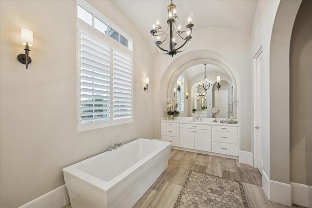 2411 Rosamond Street A, Houston, TX 77098