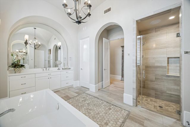 2411 Rosamond Street A, Houston, TX 77098