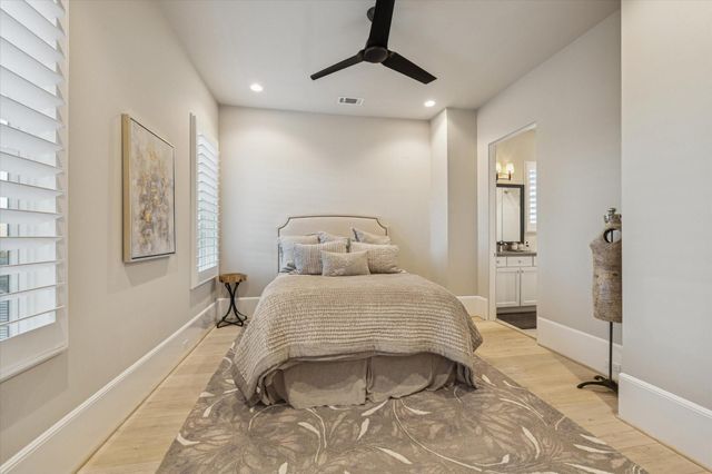 2411 Rosamond Street A, Houston, TX 77098