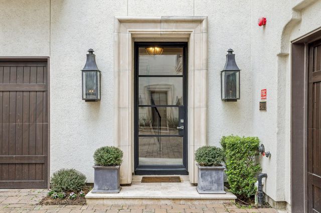 2411 Rosamond Street A, Houston, TX 77098