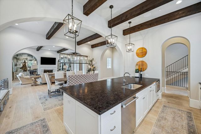 2411 Rosamond Street A, Houston, TX 77098