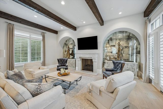 2411 Rosamond Street A, Houston, TX 77098